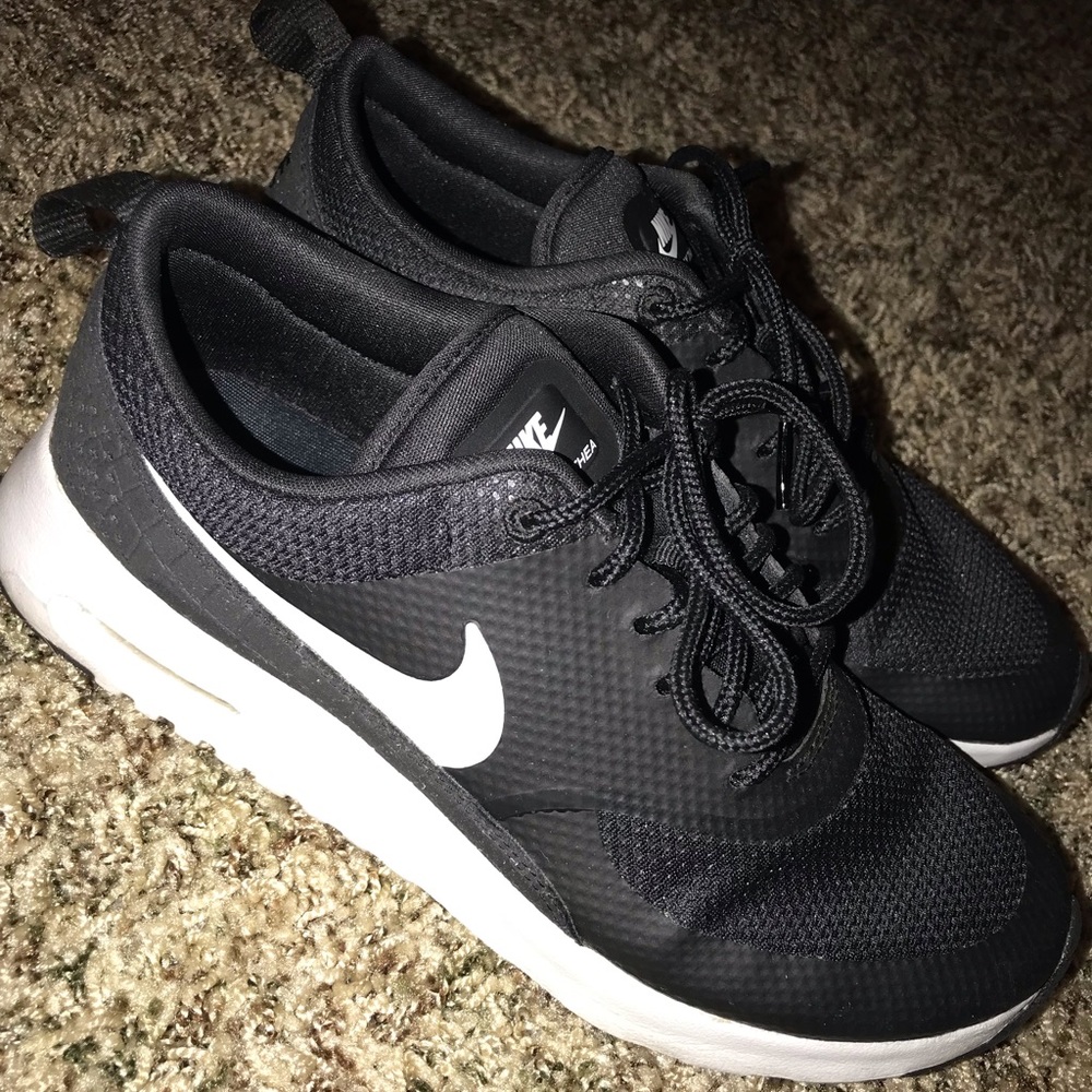 Air Max Thea